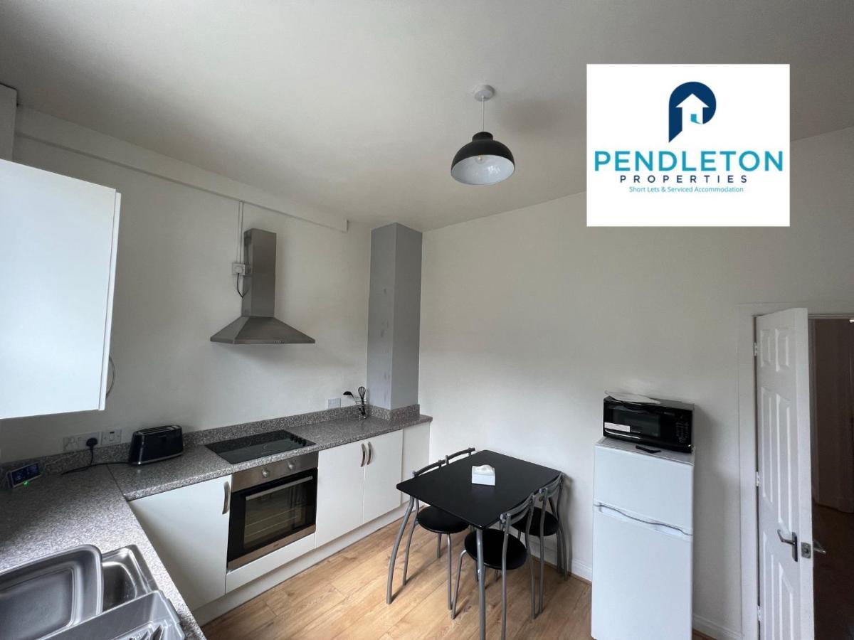 Willa Modern 3 Bed House With Free Parking And Wi-Fi Preston  Zewnętrze zdjęcie
